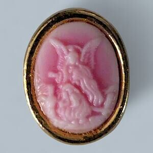 Victorian Pink Angel Cameo Brooch Religious Oval Lapel Pin Gold Tone UV Reactive